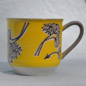 🐸 11 oz yellow gold floral Baum Couleur mug (w585)